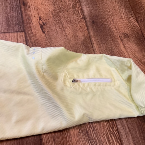 Nike Storm Fit Running Windbreaker Women’s XL Full Zip Yellow Lightweight - Picture 4 of 13